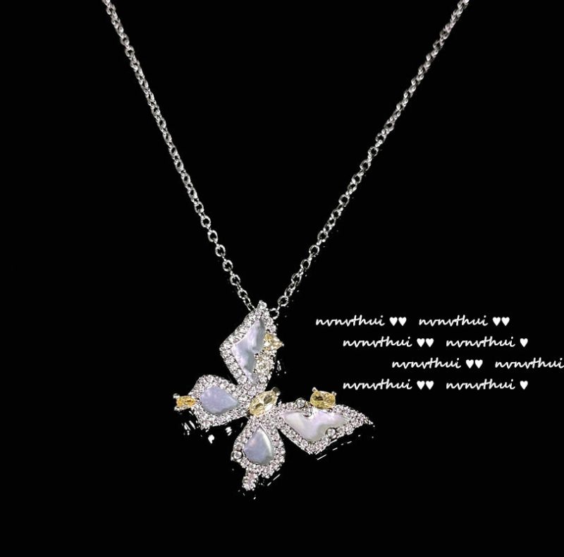 151Y Cinderella Shell Butterfly Zircon Necklace